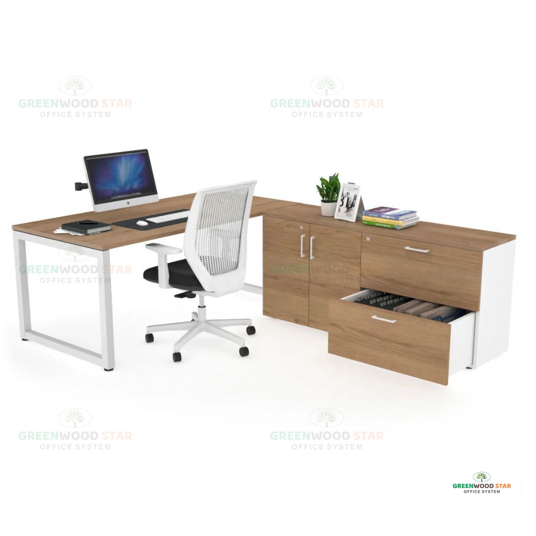 4 Executive Desk